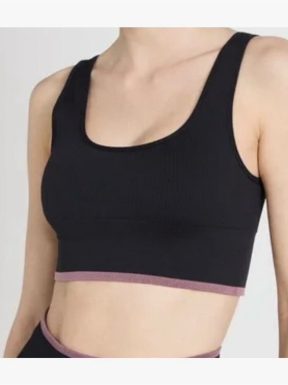 Outdoor Voices SeamlessRib Longline Bra (Black & Mauve)